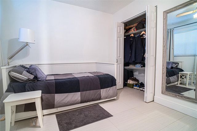 6801 Harding Ave 301, Miami Beach, FL 33141