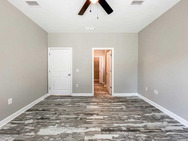 5180 Burlington Ave, Pensacola, FL 32505