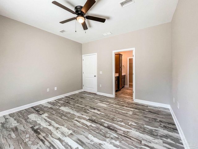 5180 Burlington Ave, Pensacola, FL 32505