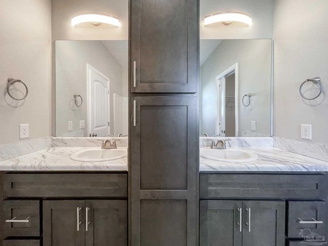 5180 Burlington Ave, Pensacola, FL 32505