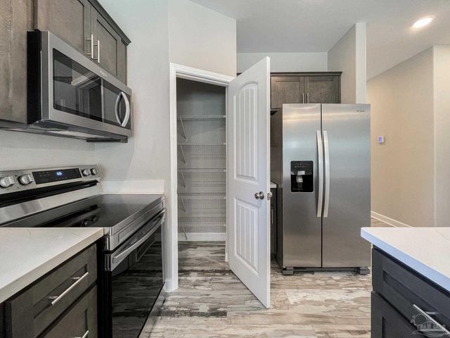 5180 Burlington Ave, Pensacola, FL 32505