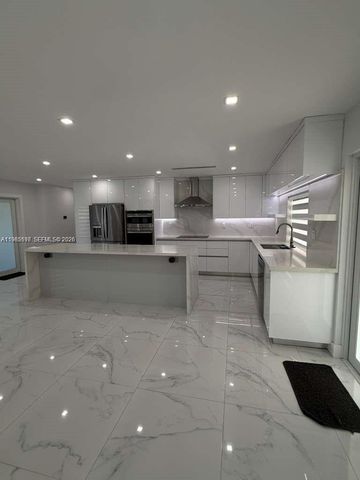 19020 SW 91st Ave ., Cutler Bay, FL 33157