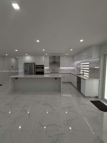 19020 SW 91st Ave ., Cutler Bay, FL 33157