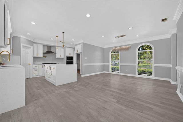 45 Clansmoor Court, Sugar Land, TX 77479