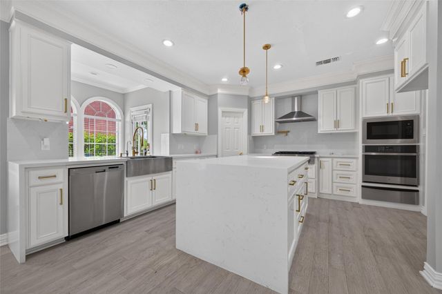 45 Clansmoor Court, Sugar Land, TX 77479