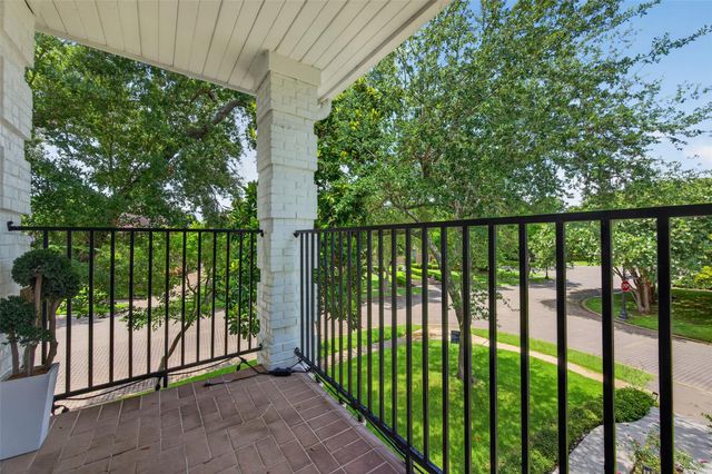 45 Clansmoor Court, Sugar Land, TX 77479