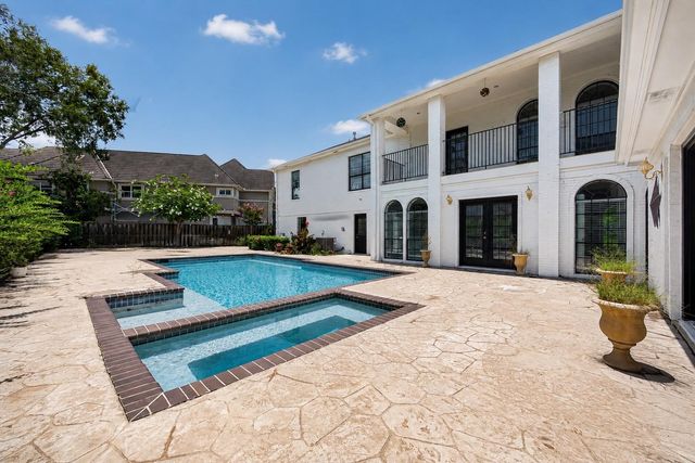 45 Clansmoor Court, Sugar Land, TX 77479