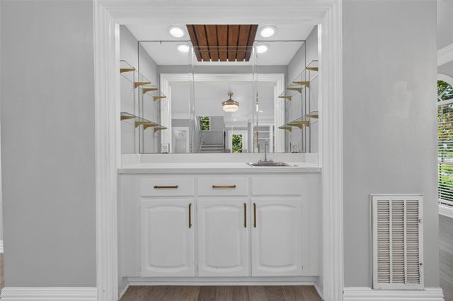 45 Clansmoor Court, Sugar Land, TX 77479