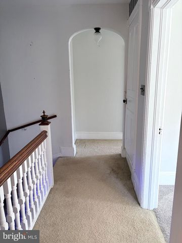 11 LINCOLN AVE, Ivyland, PA 18974