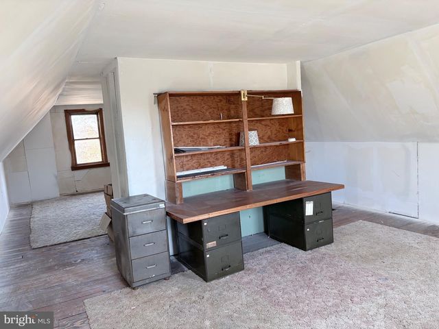 11 LINCOLN AVE, Ivyland, PA 18974