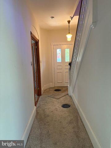 11 LINCOLN AVE, Ivyland, PA 18974