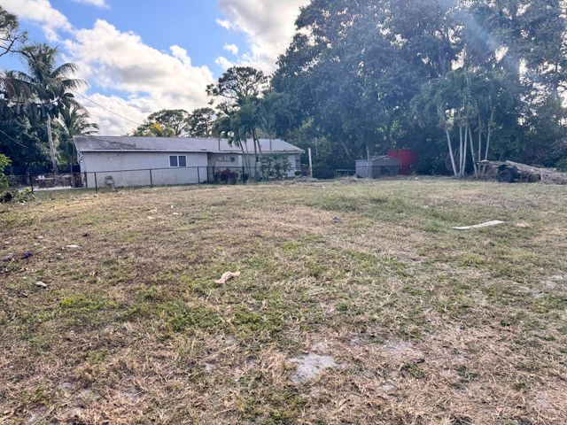 4411 Maine Street, Lake Worth, FL 33461