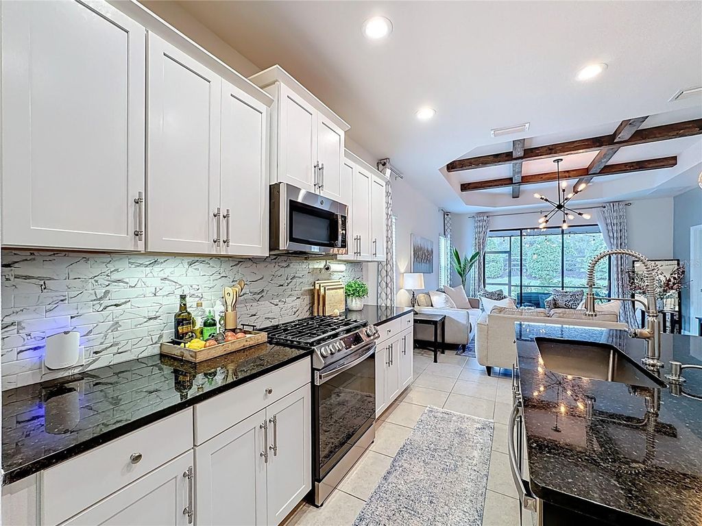 Image 12 of property listing at 13462 OLD CREEK COURT, Parrish, FL 34219