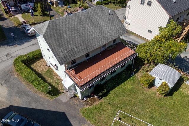 14 Lilac Lane, Troy, NY 12180