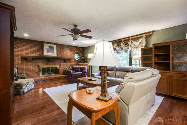 9161 Old Stage Road, Waynesville, OH 45068