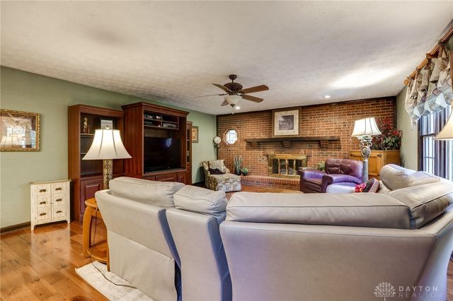 9161 Old Stage Road, Waynesville, OH 45068