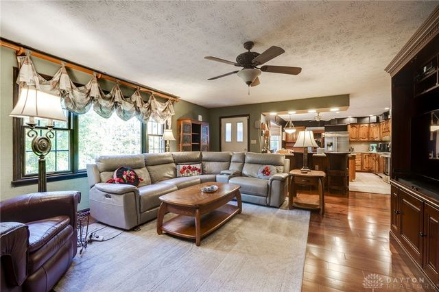 9161 Old Stage Road, Waynesville, OH 45068