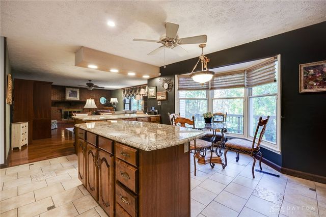 9161 Old Stage Road, Waynesville, OH 45068