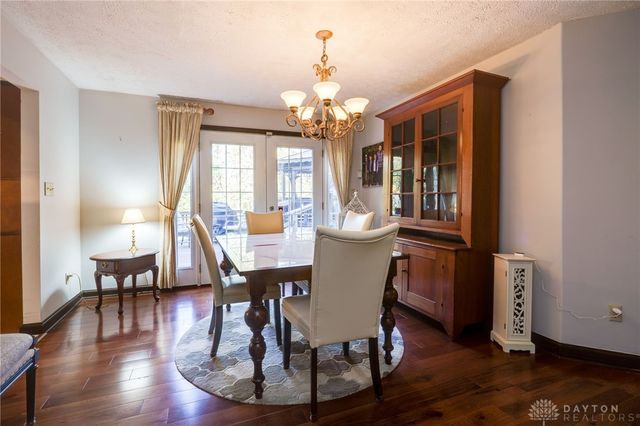 9161 Old Stage Road, Waynesville, OH 45068