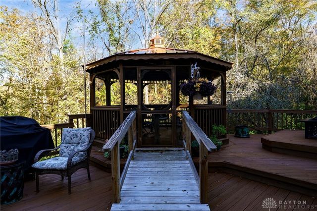 9161 Old Stage Road, Waynesville, OH 45068