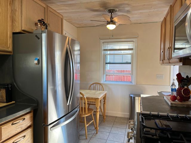4050 Regent Avenue N, Robbinsdale, MN 55422