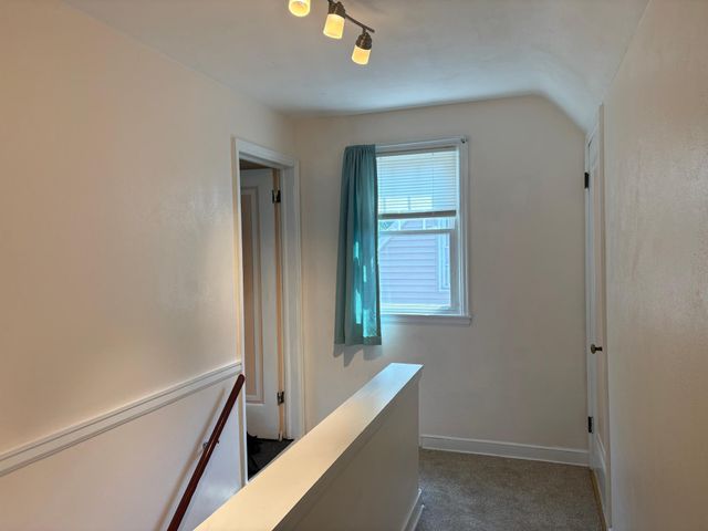 4050 Regent Avenue N, Robbinsdale, MN 55422