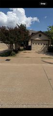 5200 Mountain Spring Trail, Fort Worth, TX 76123