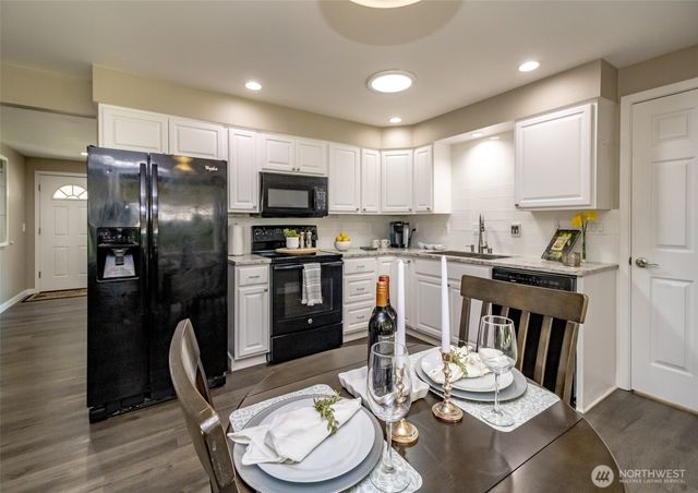 1627 S Verde Street, Tacoma, WA 98405