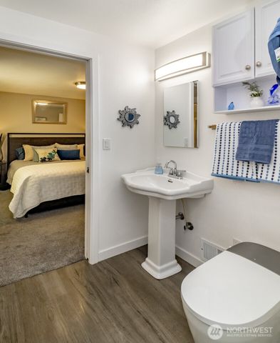 1627 S Verde Street, Tacoma, WA 98405