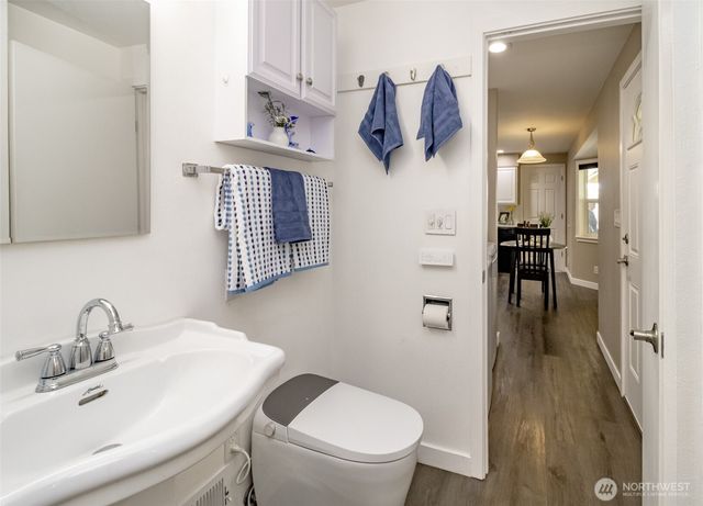 1627 S Verde Street, Tacoma, WA 98405