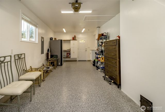 1627 S Verde Street, Tacoma, WA 98405