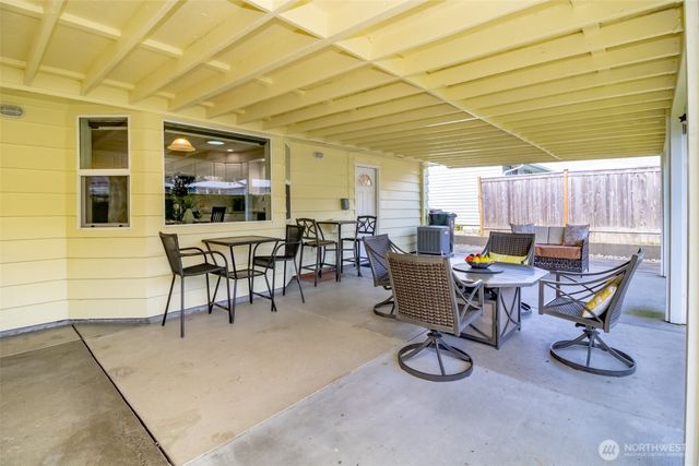 1627 S Verde Street, Tacoma, WA 98405