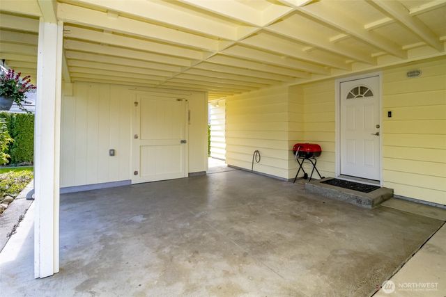 1627 S Verde Street, Tacoma, WA 98405