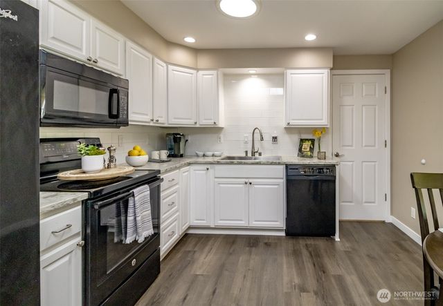 1627 S Verde Street, Tacoma, WA 98405