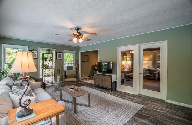 2425 Black Oak Drive 2425 Black Oak Drive, Troy, OH 45373