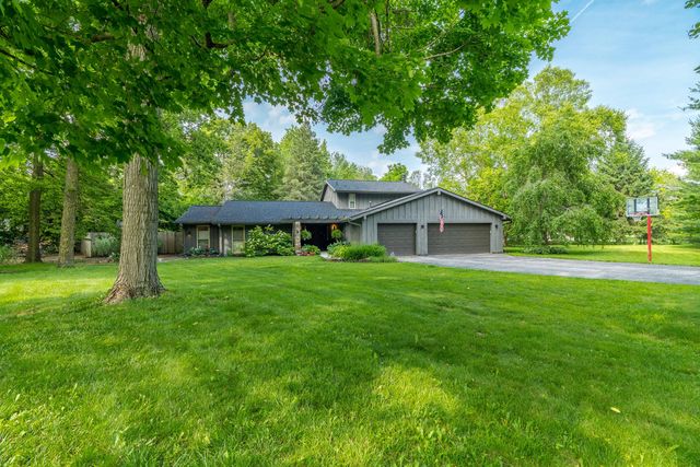 2425 Black Oak Drive 2425 Black Oak Drive, Troy, OH 45373
