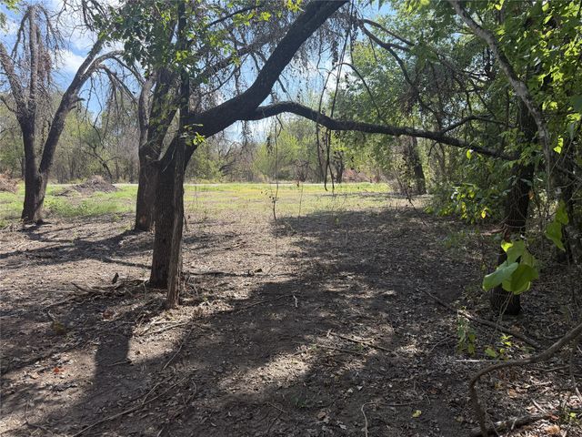 2013 Hoopers Court, Weatherford, TX 76085