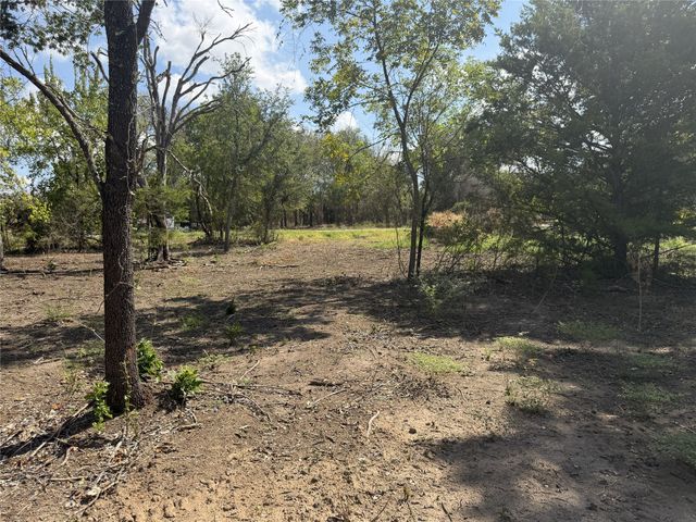 2013 Hoopers Court, Weatherford, TX 76085