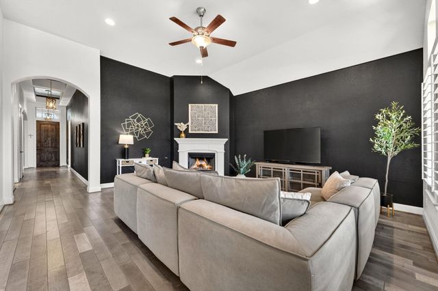 15704 Cinca Terra DR, Austin, TX 78738