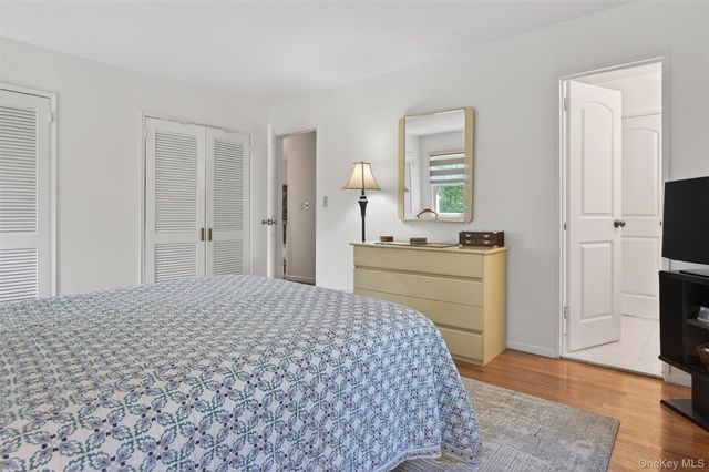25 Frederick Lane, Scarsdale, NY 10583