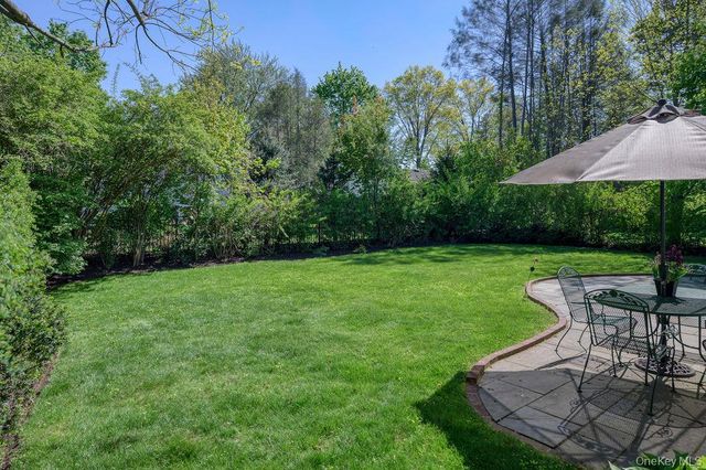 25 Frederick Lane, Scarsdale, NY 10583