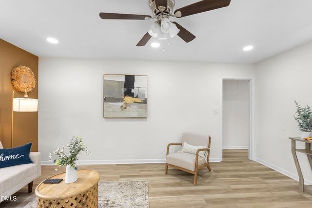 2806 Kendale Drive, Sanford, NC 27332