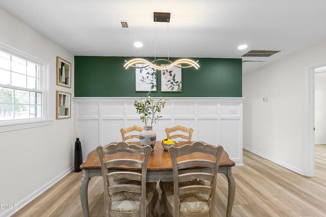 2806 Kendale Drive, Sanford, NC 27332