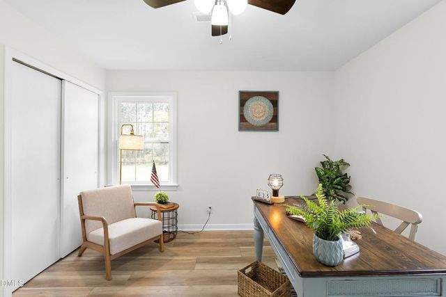 2806 Kendale Drive, Sanford, NC 27332