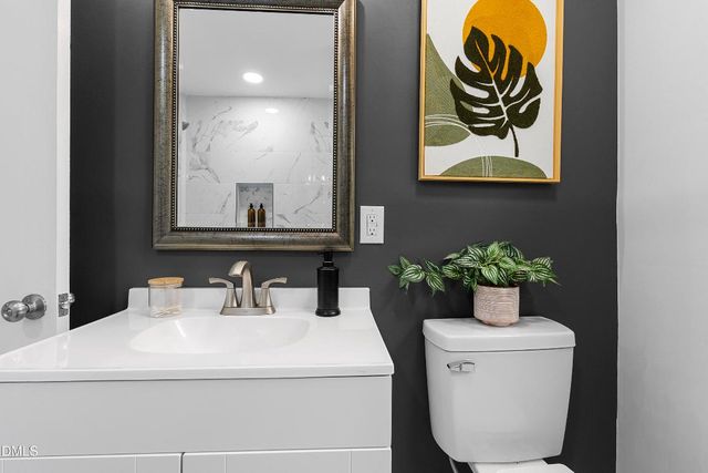 2806 Kendale Drive, Sanford, NC 27332