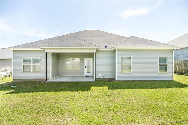 103 Gloucester Road, Bonaire, GA 31005