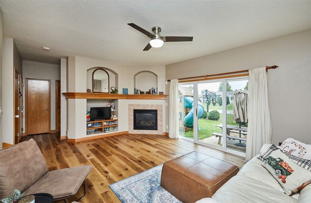 520 SE Murphy Drive, Waukee, IA 50263