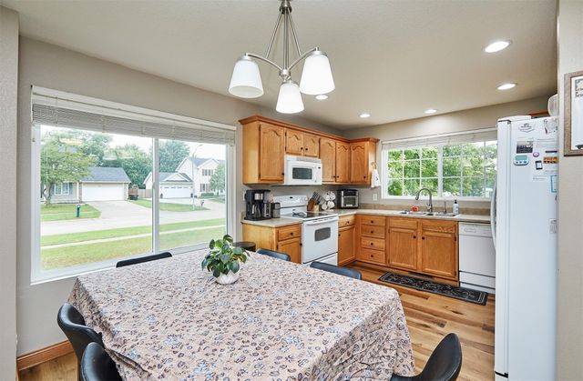 520 SE Murphy Drive, Waukee, IA 50263