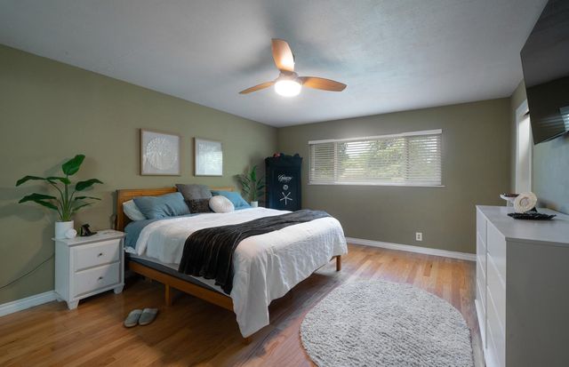 1745 W San Madele Avenue, Fresno, CA 93711