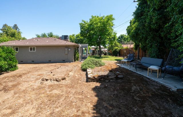 1745 W San Madele Avenue, Fresno, CA 93711